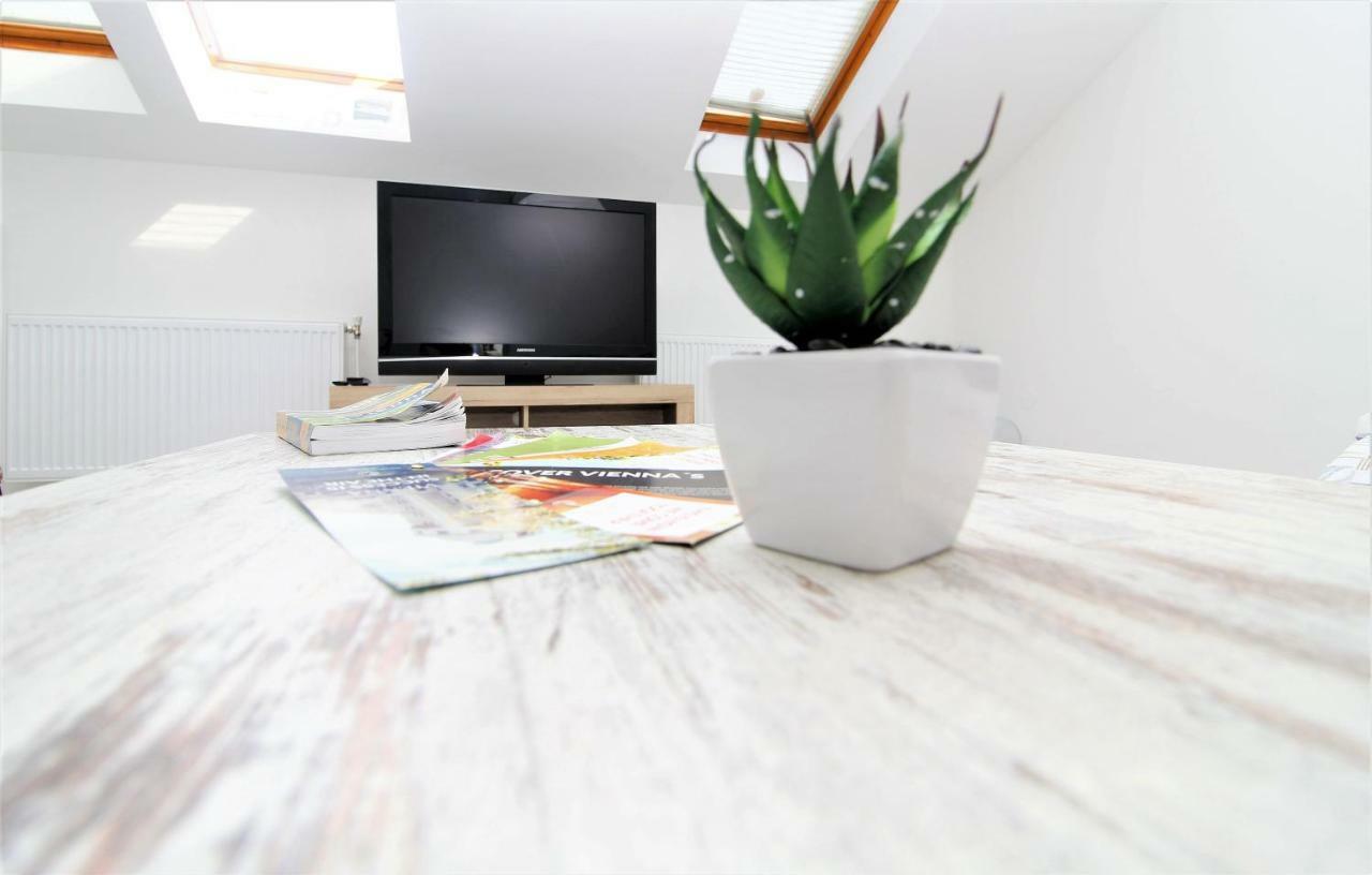 Gold: Penthouse Volkertmarkt Appartement *